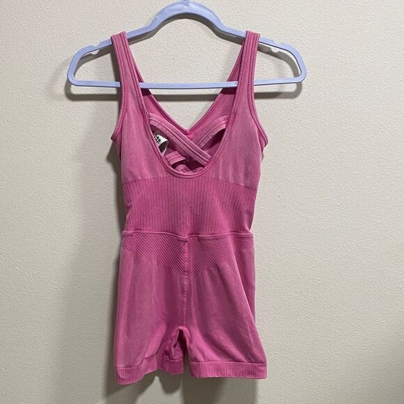 JoyLab Pink Seamless Ribbed Activewear Romper‎ XS One Piece Yoga Short Jumpsuit - Picture 6 of 12